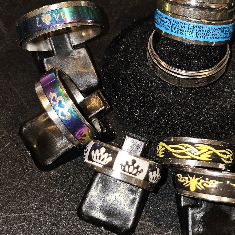 Rings R - Picture 8 of 9